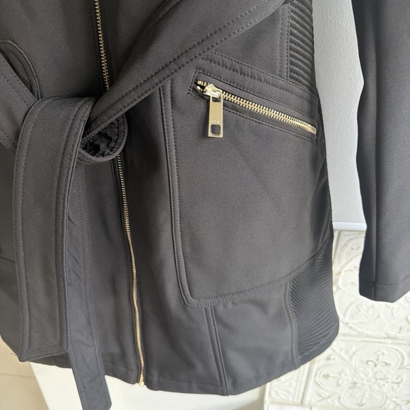 Guess Soft shell Black Women's Lightweight Hooded Jacket With Belt  Size M - Picture 4 of 16